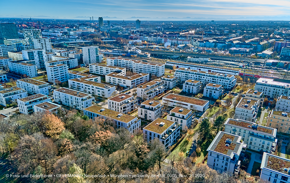 21.11.2020 - Hirschgarten mit Paketposthalle in München